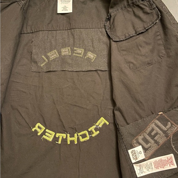 CLEARANCE.DisneyStore Star Wars BoysSize 7/8 ShortsleeveJediPatchButtonDownShirt - Picture 8 of 10